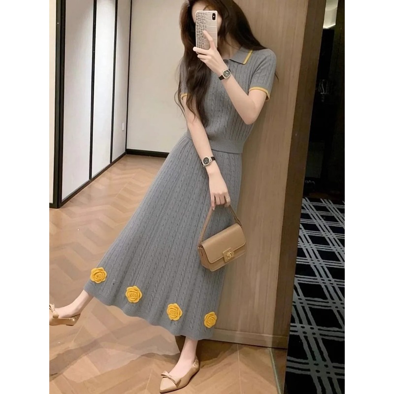 Women's Floral Knit Two Piece  - Midi Skirt Floral recension och pris